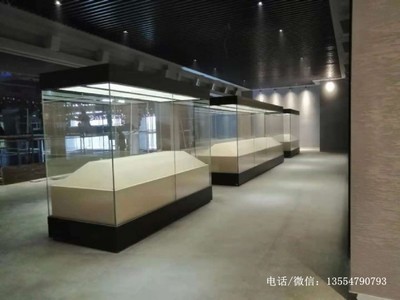 西北大学校史博物馆展柜定制厂家、校史文化独立博物馆展示柜工厂